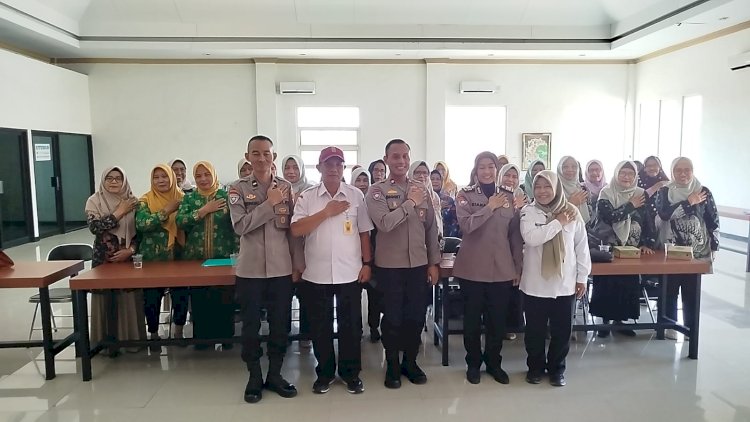Sat-Binmas-Polresta-Sidoarjo-Gelar-Curhat-Kamtibmas-di-Desa-Bungurasih
